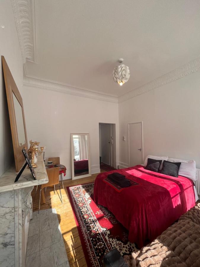 Immaculate 1-bed In Appartement Londen